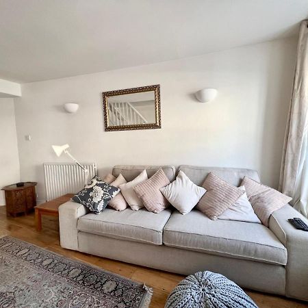 Pass The Keys 64 Church Street Characterful 2-Bed Cottage In The Heart Of Town Kingsbridge  Exterior photo