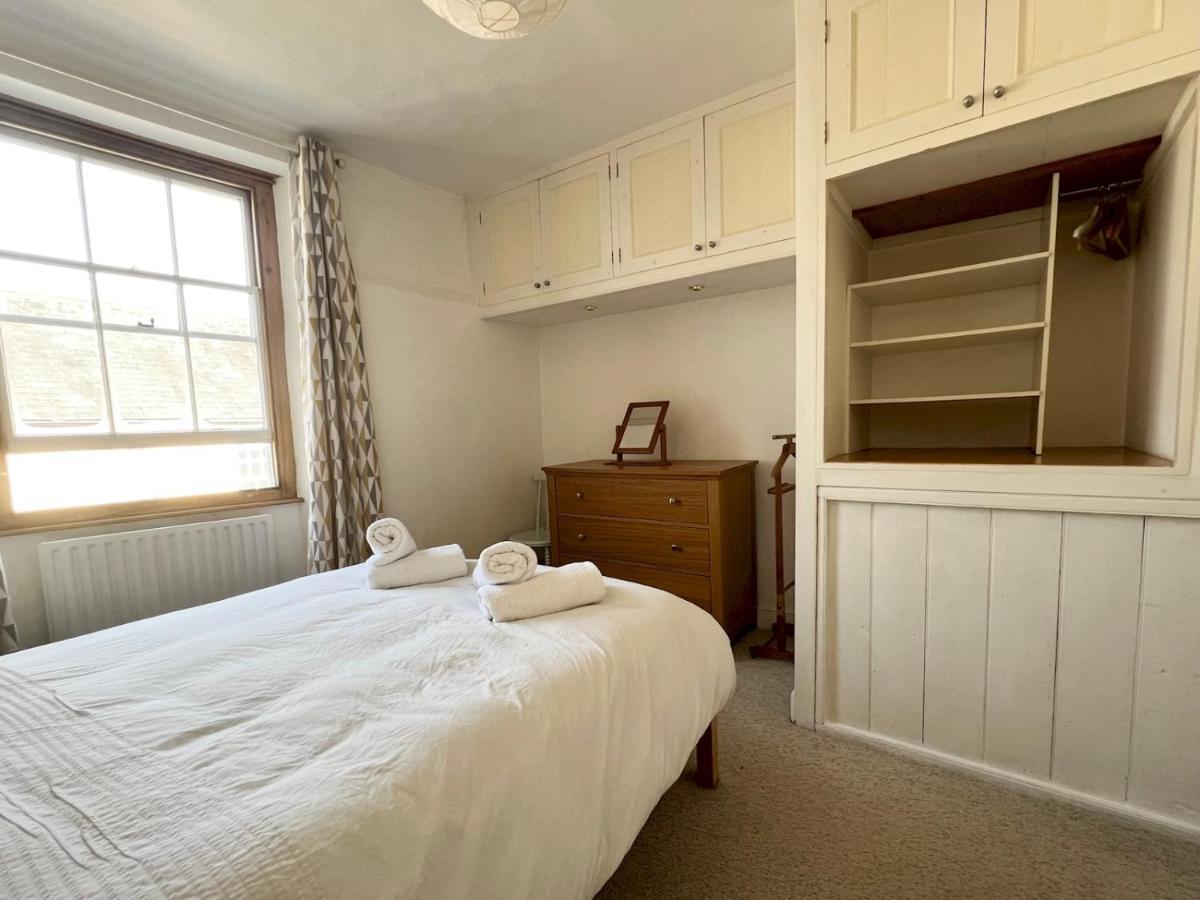 Pass The Keys 64 Church Street Characterful 2-Bed Cottage In The Heart Of Town Kingsbridge  Exterior photo