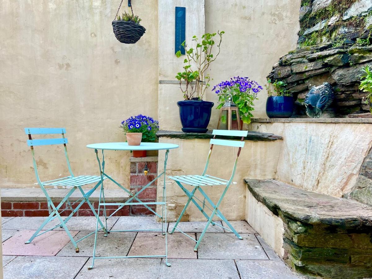 Pass The Keys 64 Church Street Characterful 2-Bed Cottage In The Heart Of Town Kingsbridge  Exterior photo